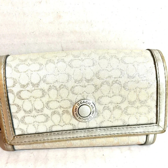 Coach CC signature print  canvas wallet - Picture 1 of 8